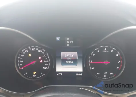 2017 Mercedes-Benz C 300 4Matic из США, поврежденный, VIN 55SWF4KB5HU224536